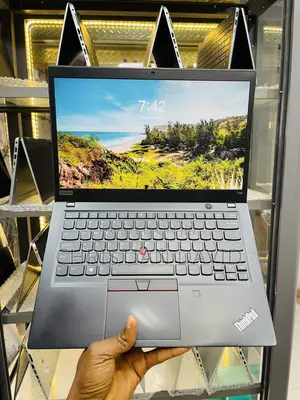 Laptop Lenovo Thinkpad T14s Gen 1 16GB Intel Core i7 SSD 16 GB