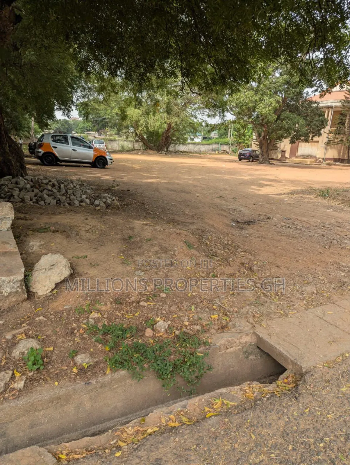 Land 4sale Tema Community 25