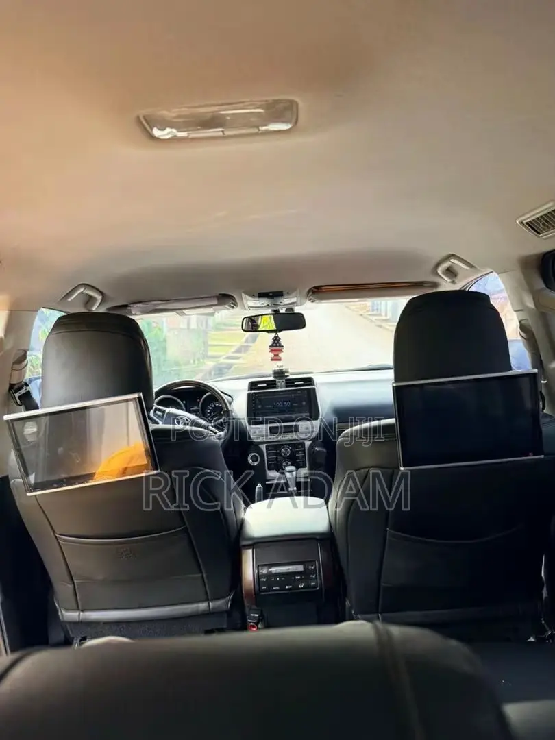 Toyota Land Cruiser Prado 2.8 D-4D 2016 Black