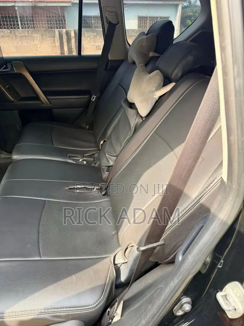 Toyota Land Cruiser Prado 2.8 D-4D 2016 Black