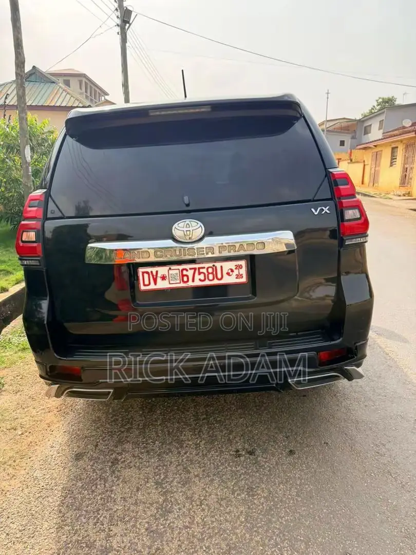 Toyota Land Cruiser Prado 2.8 D-4D 2016 Black