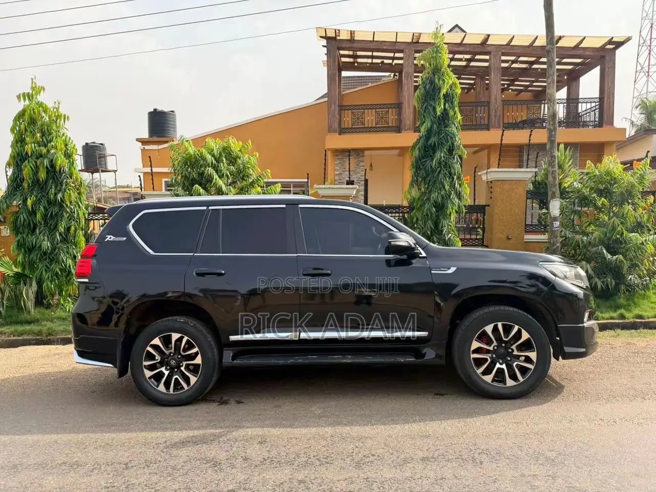Toyota Land Cruiser Prado 2.8 D-4D 2016 Black