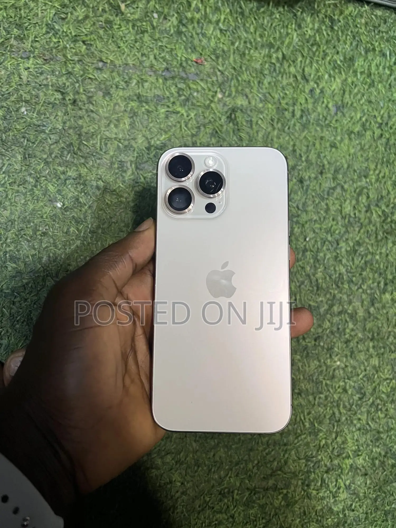 Apple iPhone 16 Pro Max 256 GB Gold