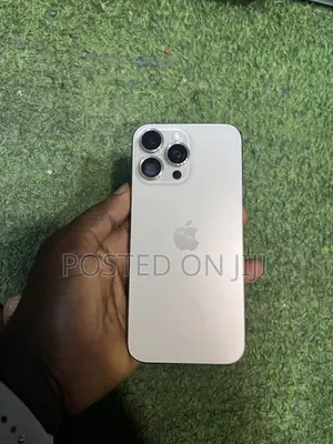 Apple iPhone 16 Pro Max 256 GB Gold