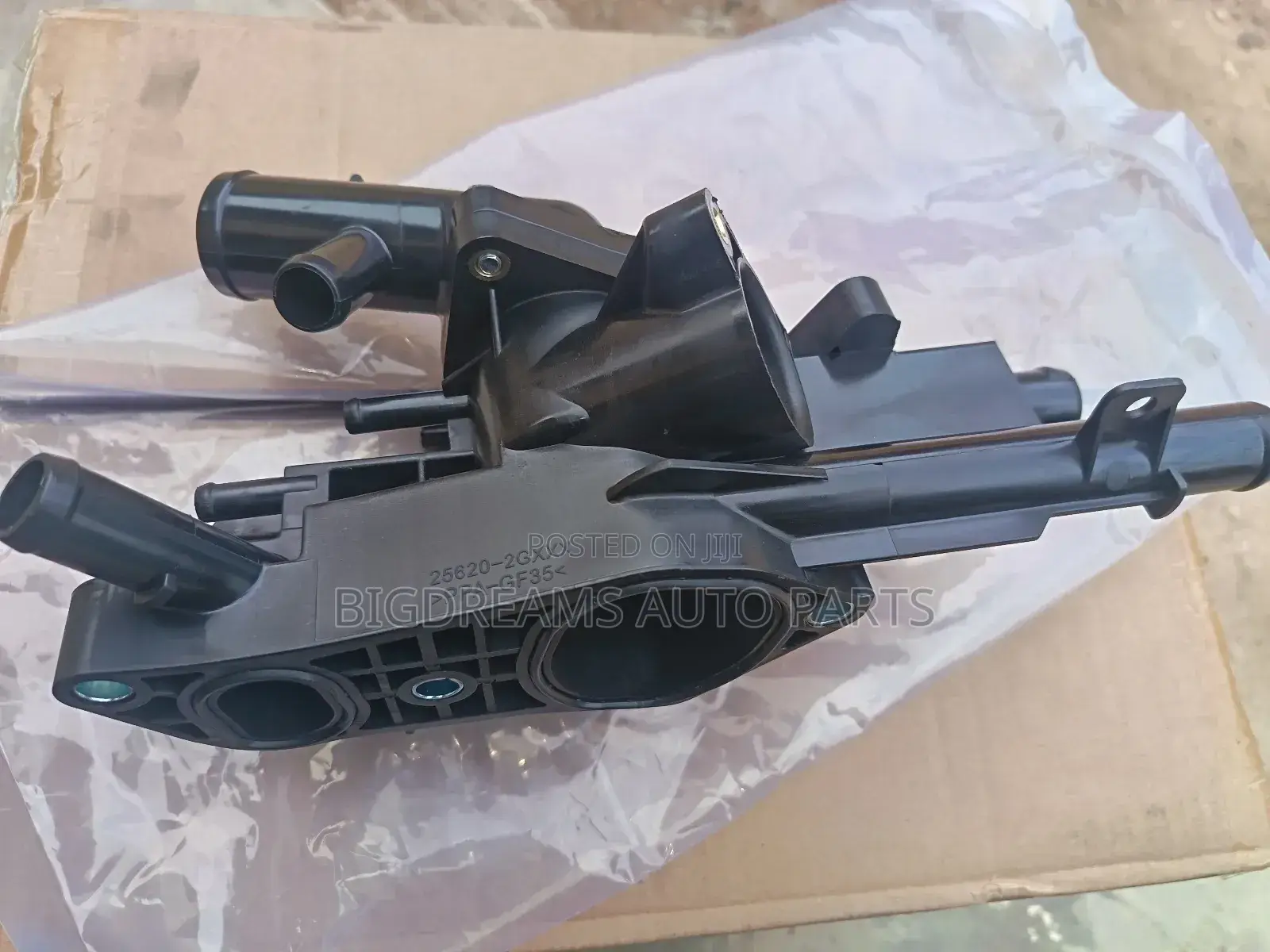 Hyundai Santafe Themostat Housing