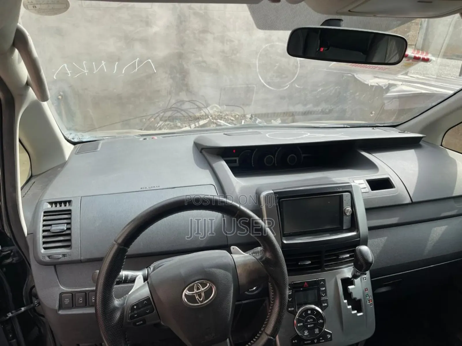 Toyota Voxy 2012 Black