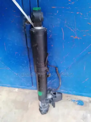 Lexus Rx350 2018 Back Shocks  Right Side Absorbers Sensor Type