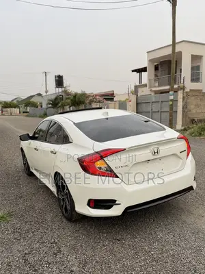Honda Civic Touring Sedan 2018 White