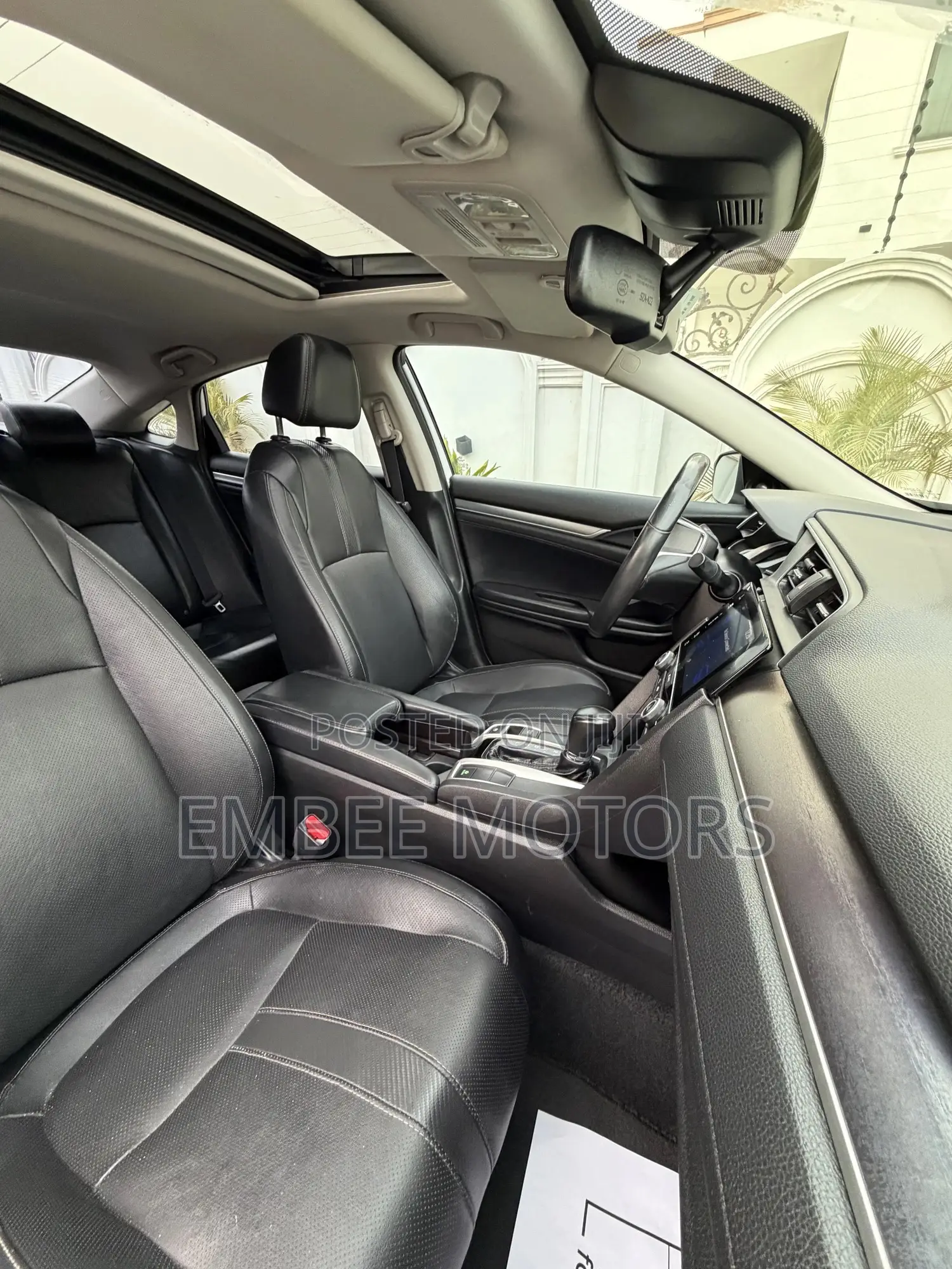 Honda Civic Touring Sedan 2018 White