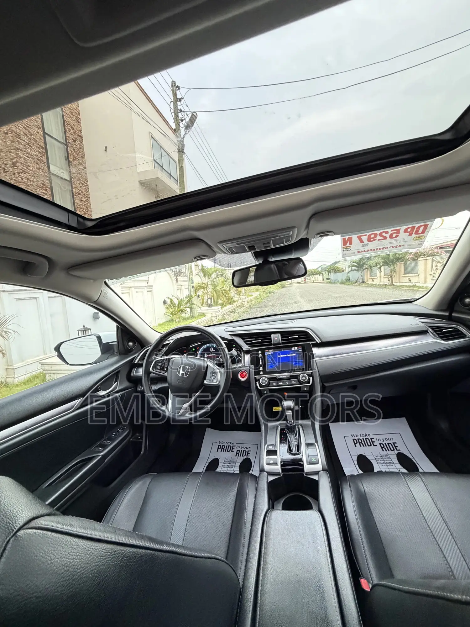 Honda Civic Touring Sedan 2018 White