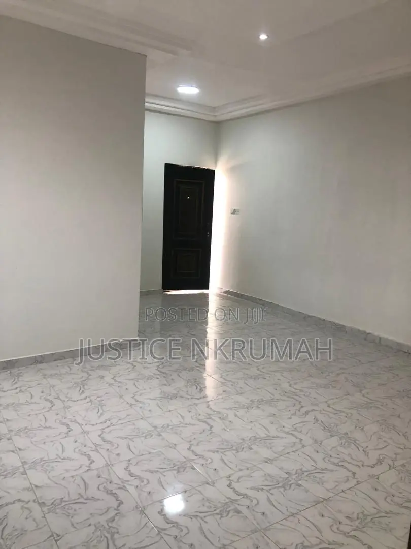 1bdrm Apartment in Mr Justice Estate, Bortiano for rent