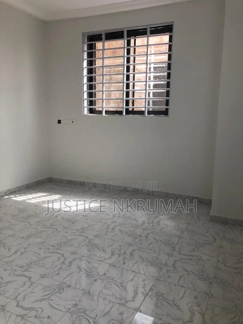 1bdrm Apartment in Mr Justice Estate, Bortiano for rent
