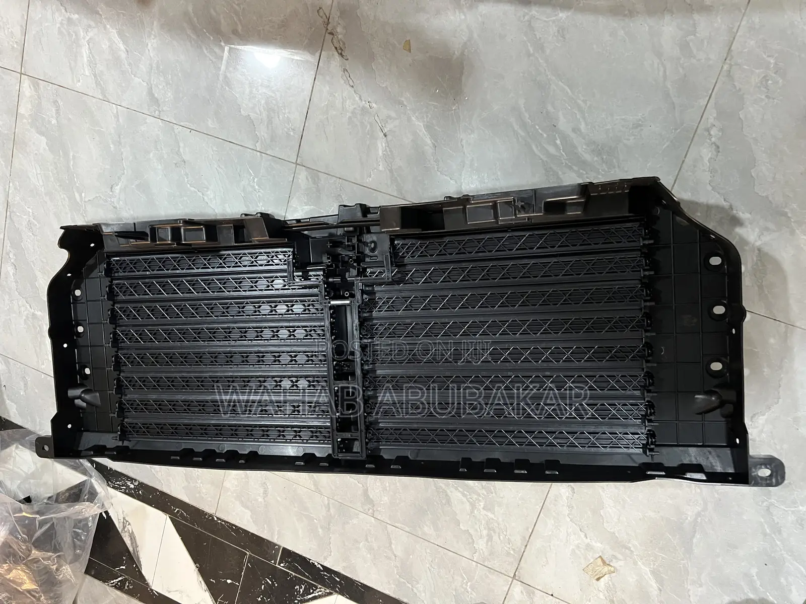 Ford F-150 2022 Shutter Grill