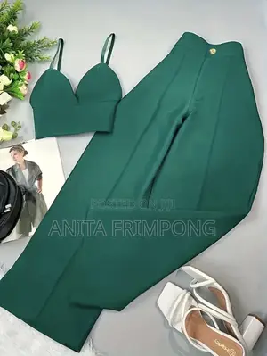 Elegant Dark Green Women’S Outfit