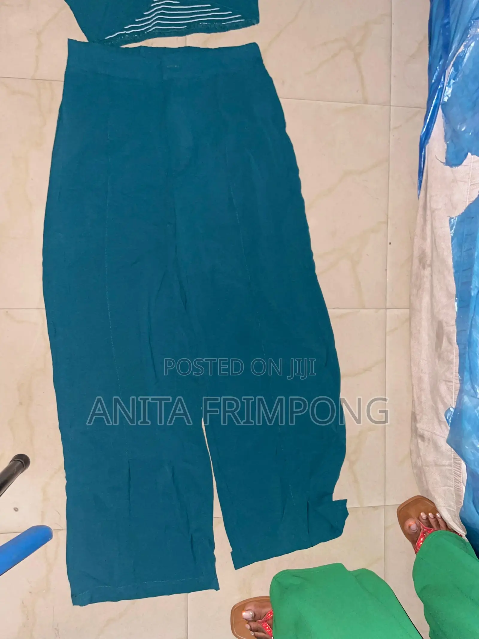 Elegant Dark Green Women’S Outfit
