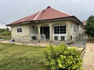 3bdrm House in Obeyeyie, Ga West Municipal for rent