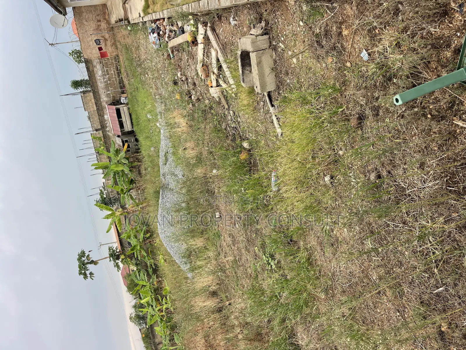 Title Half Plot 4 Sale at Amasaman Obeyeyie Going for 160,000 Cedis.