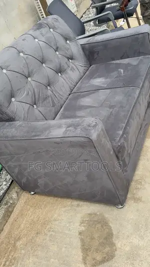Couch Cleaning and Deep Wash