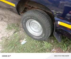 Ford E350 2010 Blue