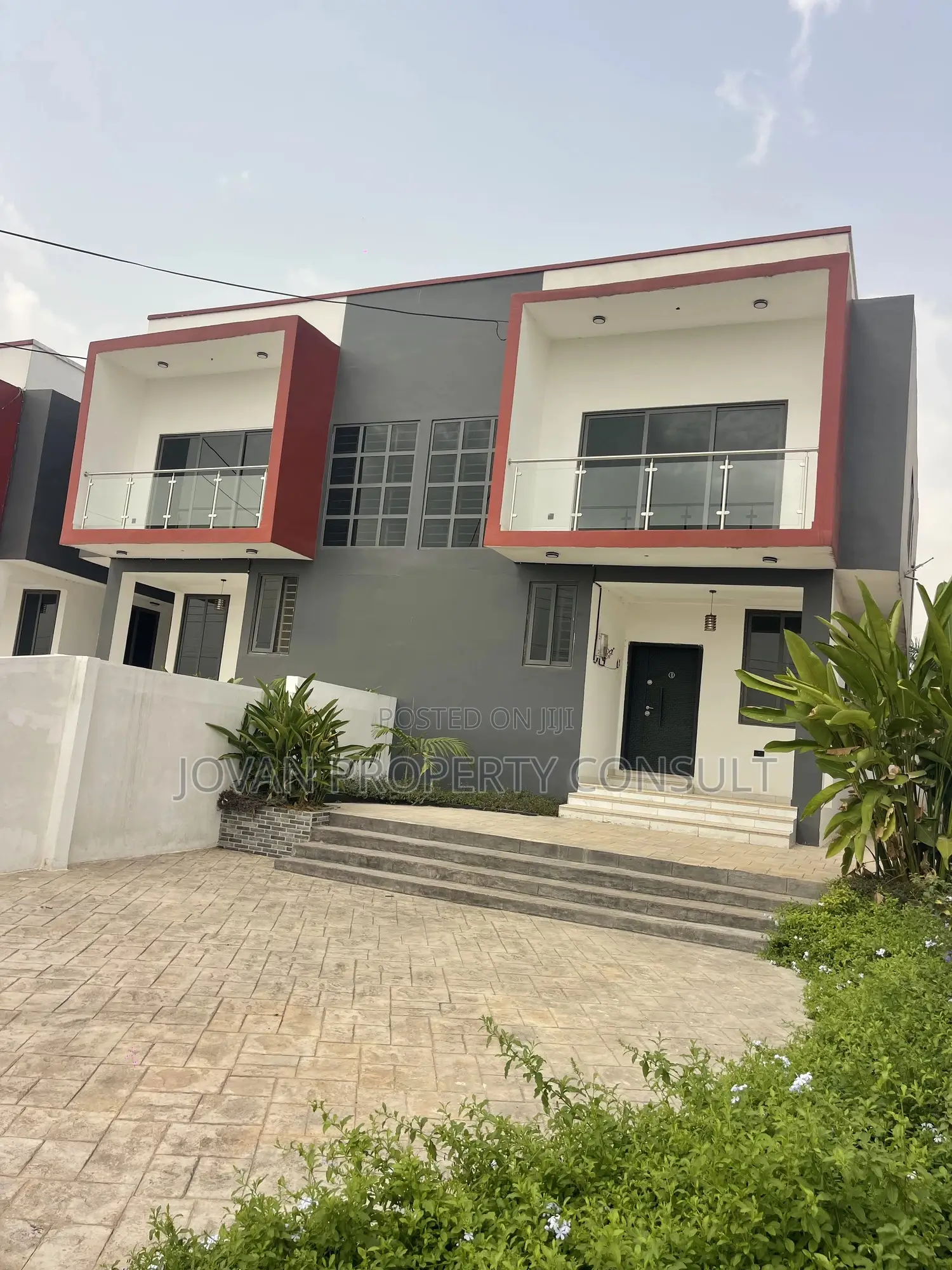 4bdrm House in Pokuase Acp for sale