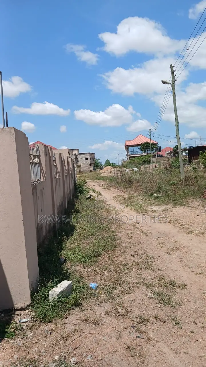 3bdrm House in Kasoa for sale