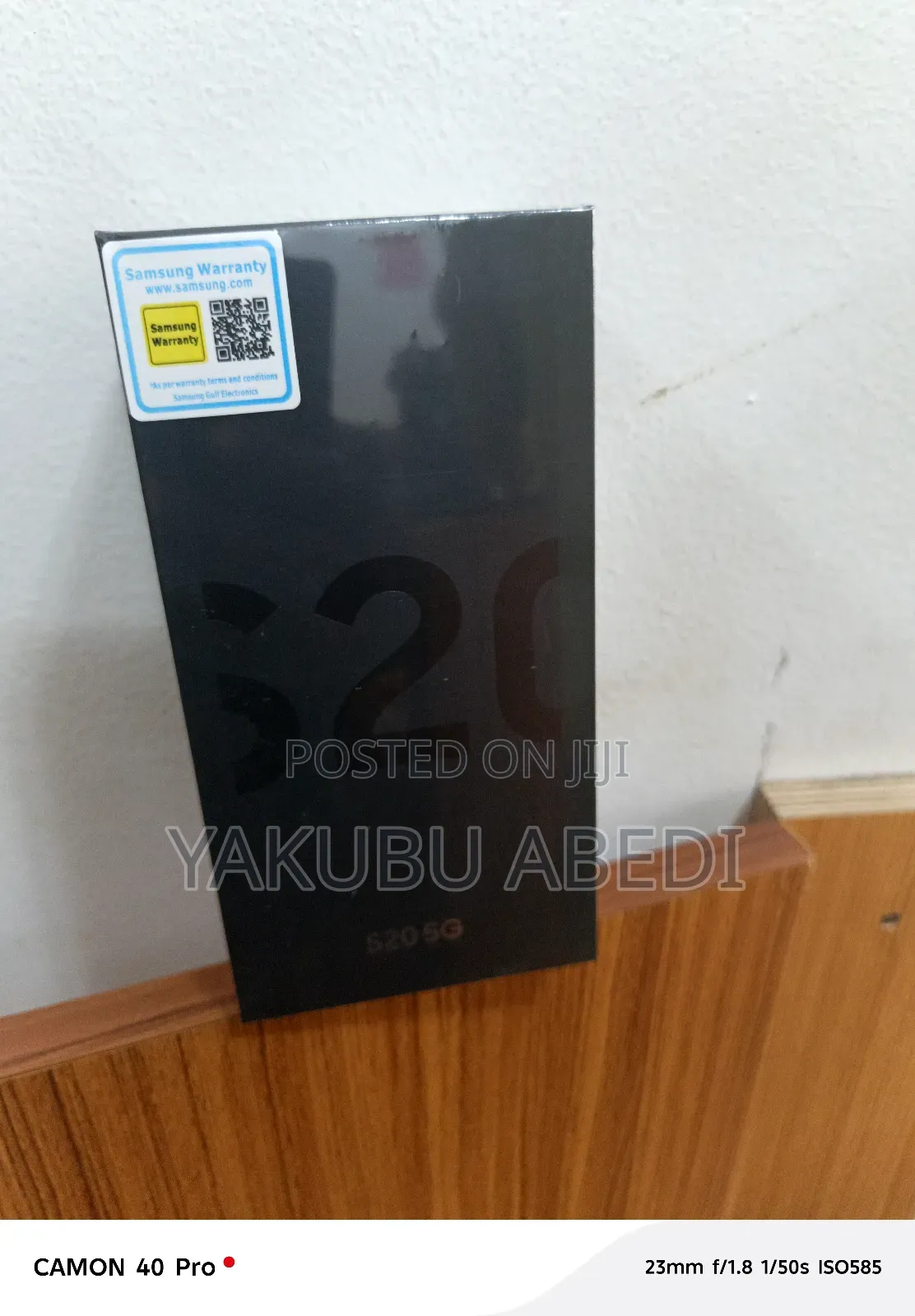New Samsung Galaxy S20 128 GB Black