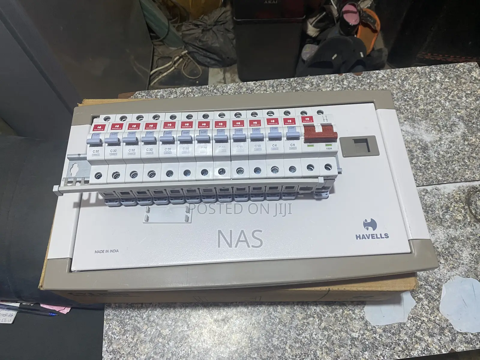 Havell 12ways Single Phase Board Distributor
