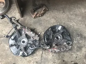 Toyota Tacoma 2008 Front Hub Pair