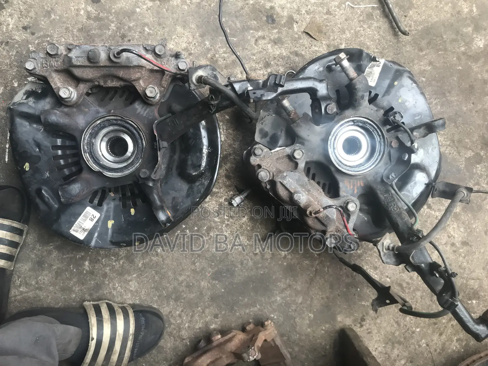 Toyota Tacoma 2008 Front Hub Pair
