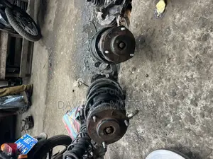 Toyota Highlander 2008 Front Shocks Pair Complete Available