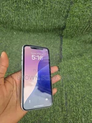 New Apple iPhone XR 128 GB White