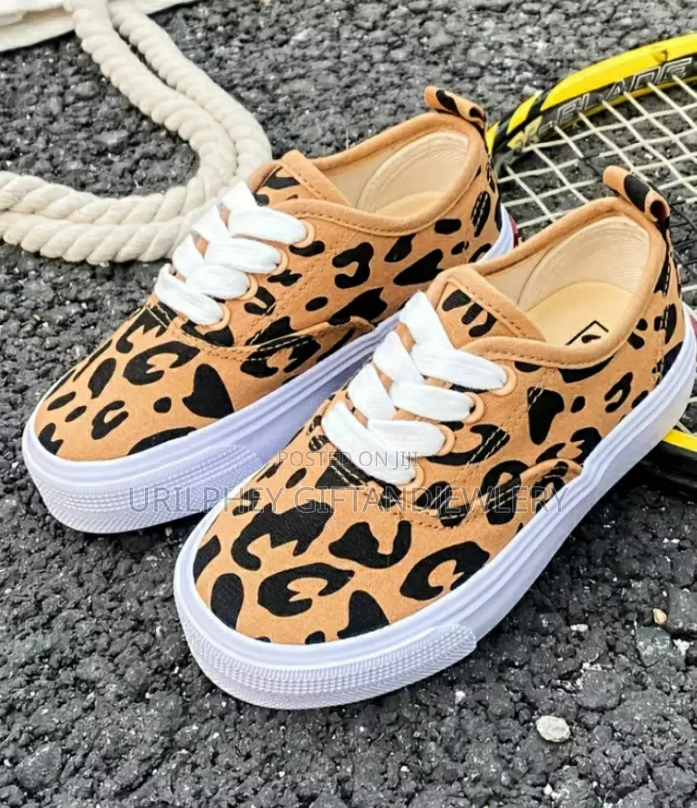Quality Kids Vans Sneakers