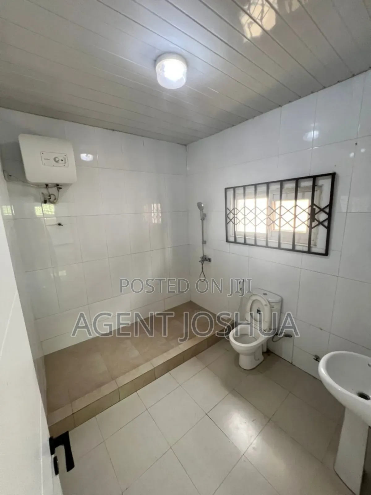 3bdrm House in Manet Viile Estate, Spintex for rent