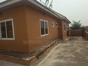 Furnished 3bdrm House in B2 Properties Agency, Kumasi Metropolitan