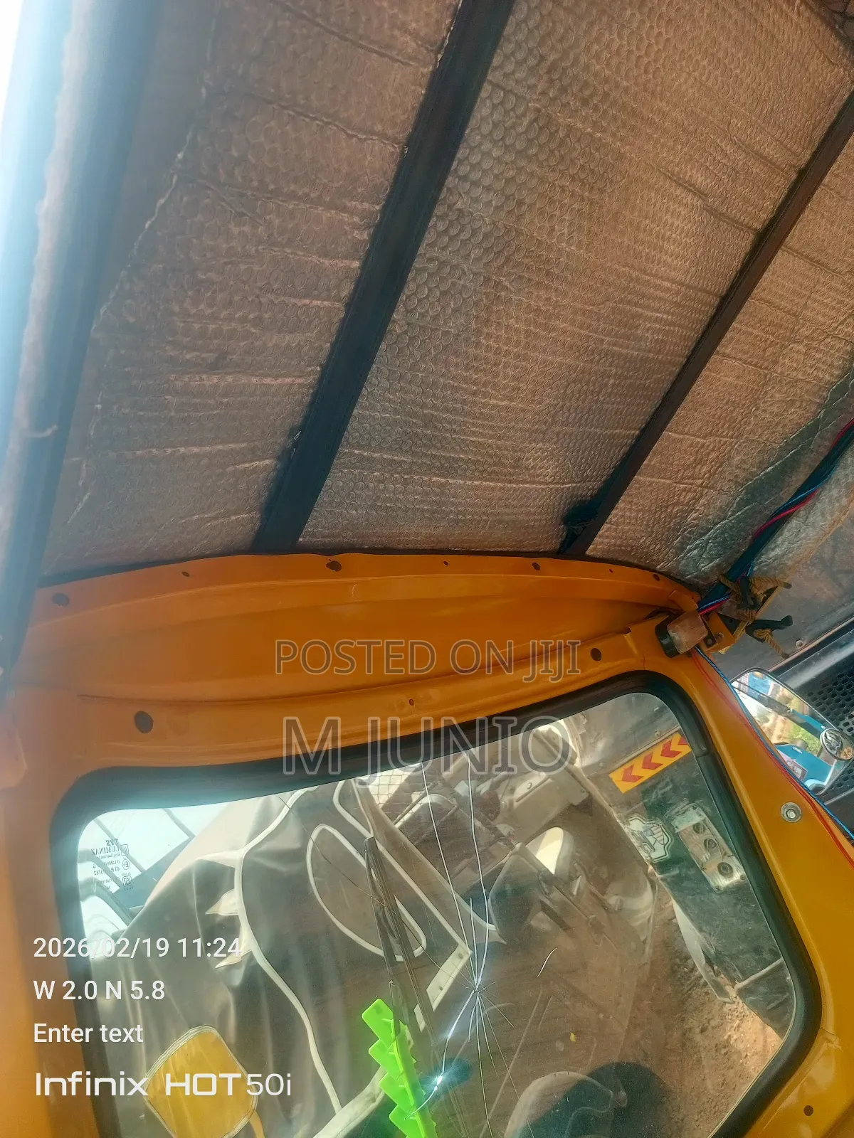 TVS Metro Plus 2025 Blue