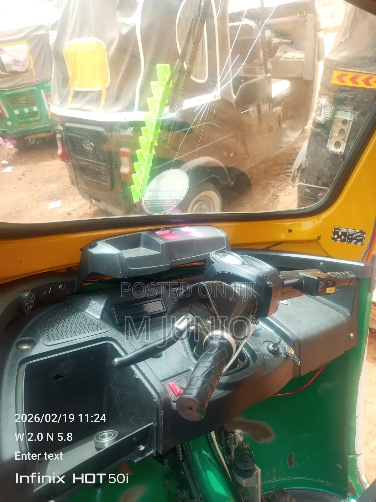 TVS Metro Plus 2025 Blue