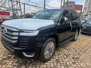 New Toyota Land Cruiser LC300 2025 Black