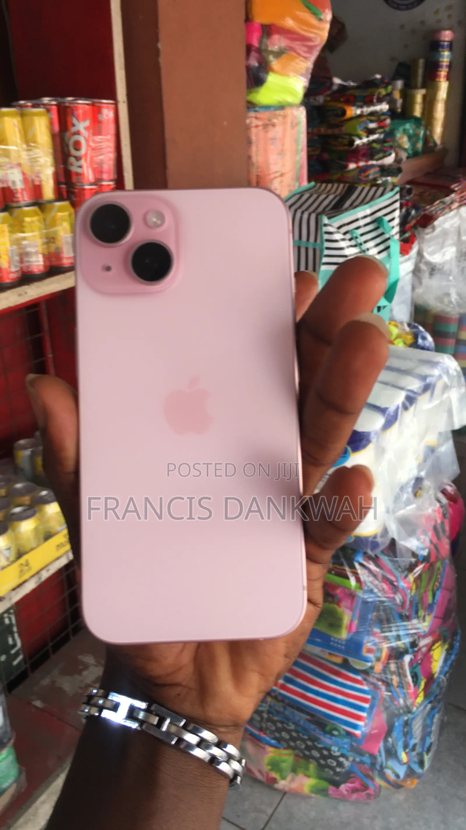 Apple iPhone 15 128 GB Pink