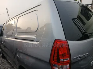 Hyundai Starex 2014 Grey