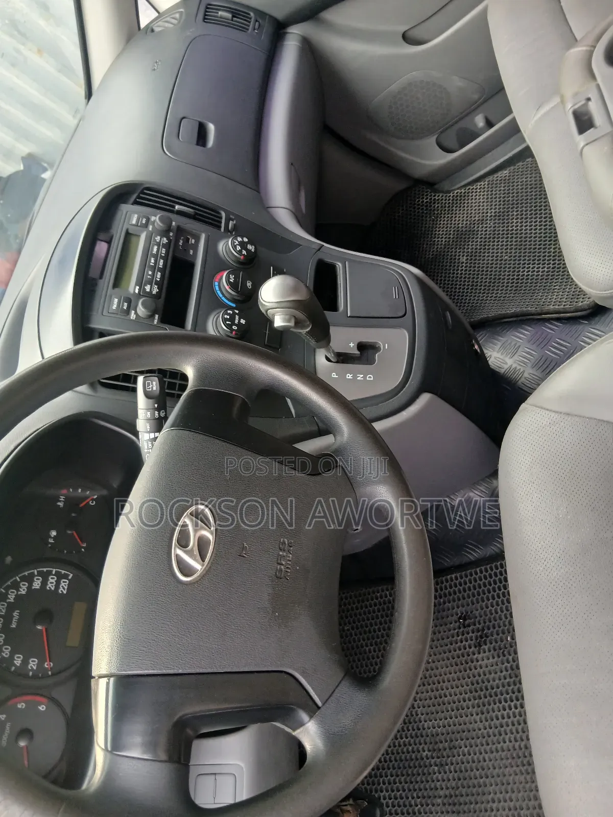 Hyundai Starex 2014 Grey