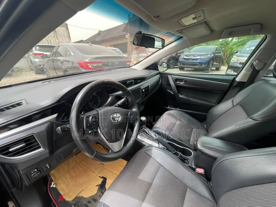 Toyota Corolla 2019 Black