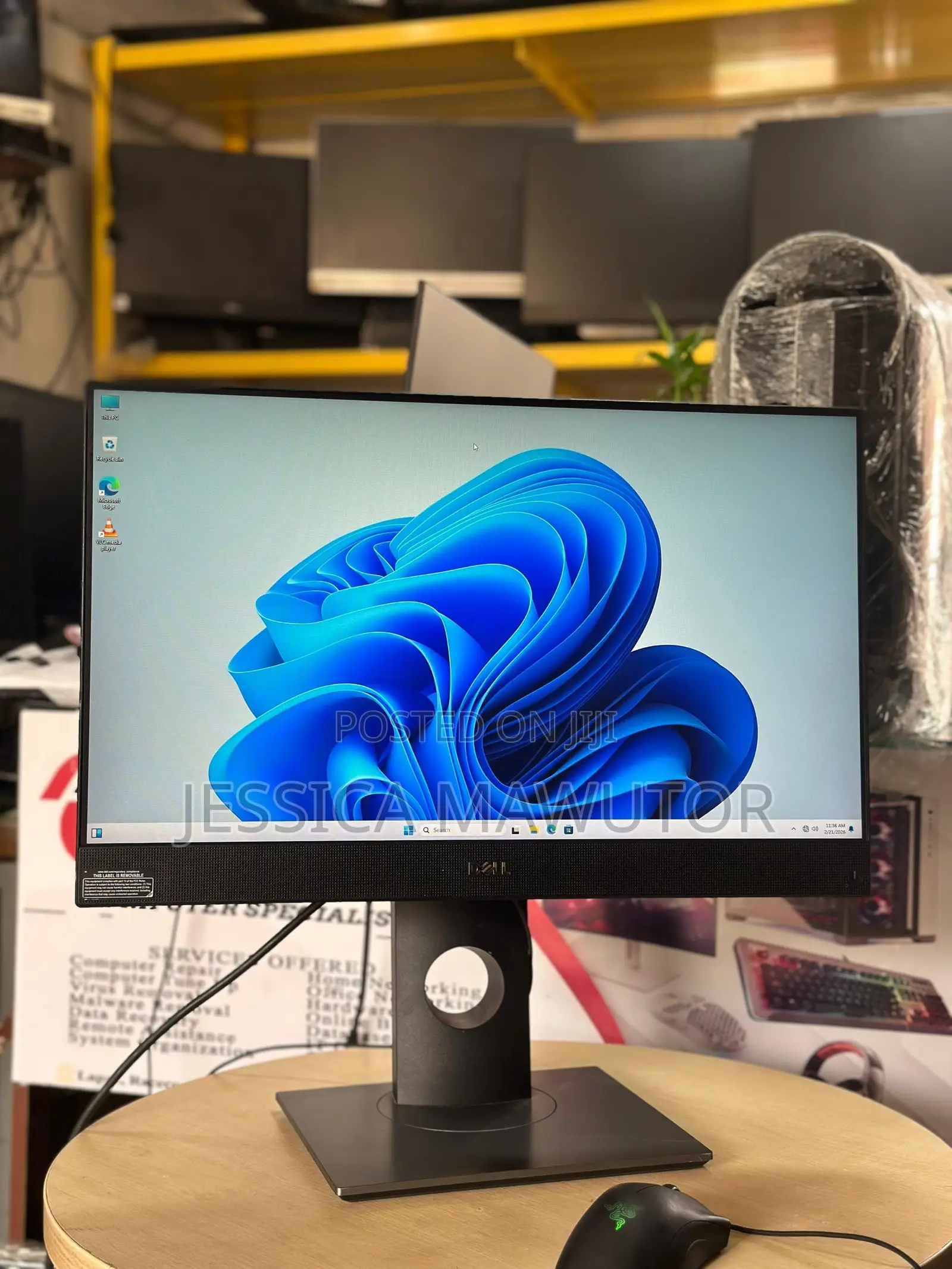 Desktop Computer Dell OptiPlex 7460 16GB Intel Core i7 SSD 256GB