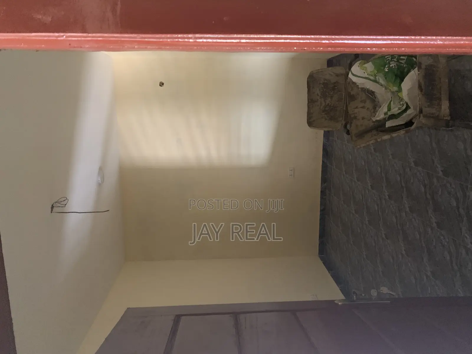 1bdrm Apartment in Jayreal Estate., Kasoa for rent