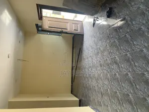 1bdrm Apartment in Jayreal Estate., Kasoa for rent