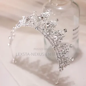 Tiara/Headpiece