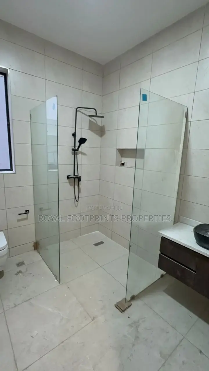 4bdrm House in Royal Footprints, East Legon for rent