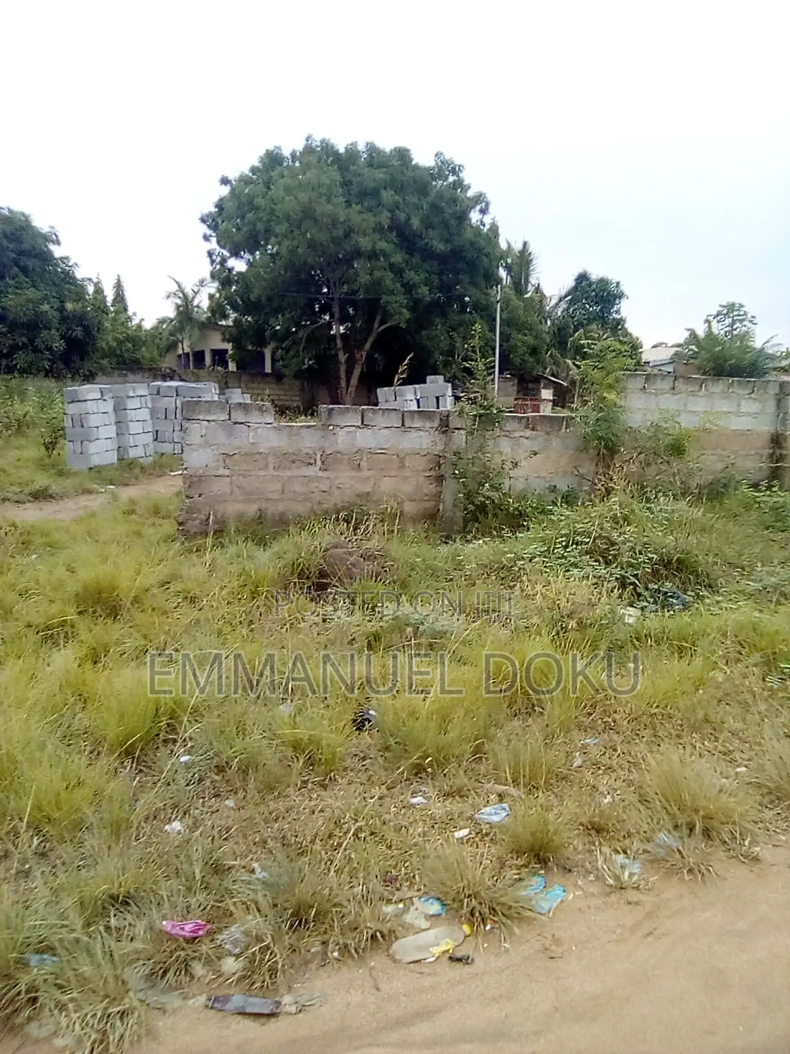One Plot of Fence Land for Sale