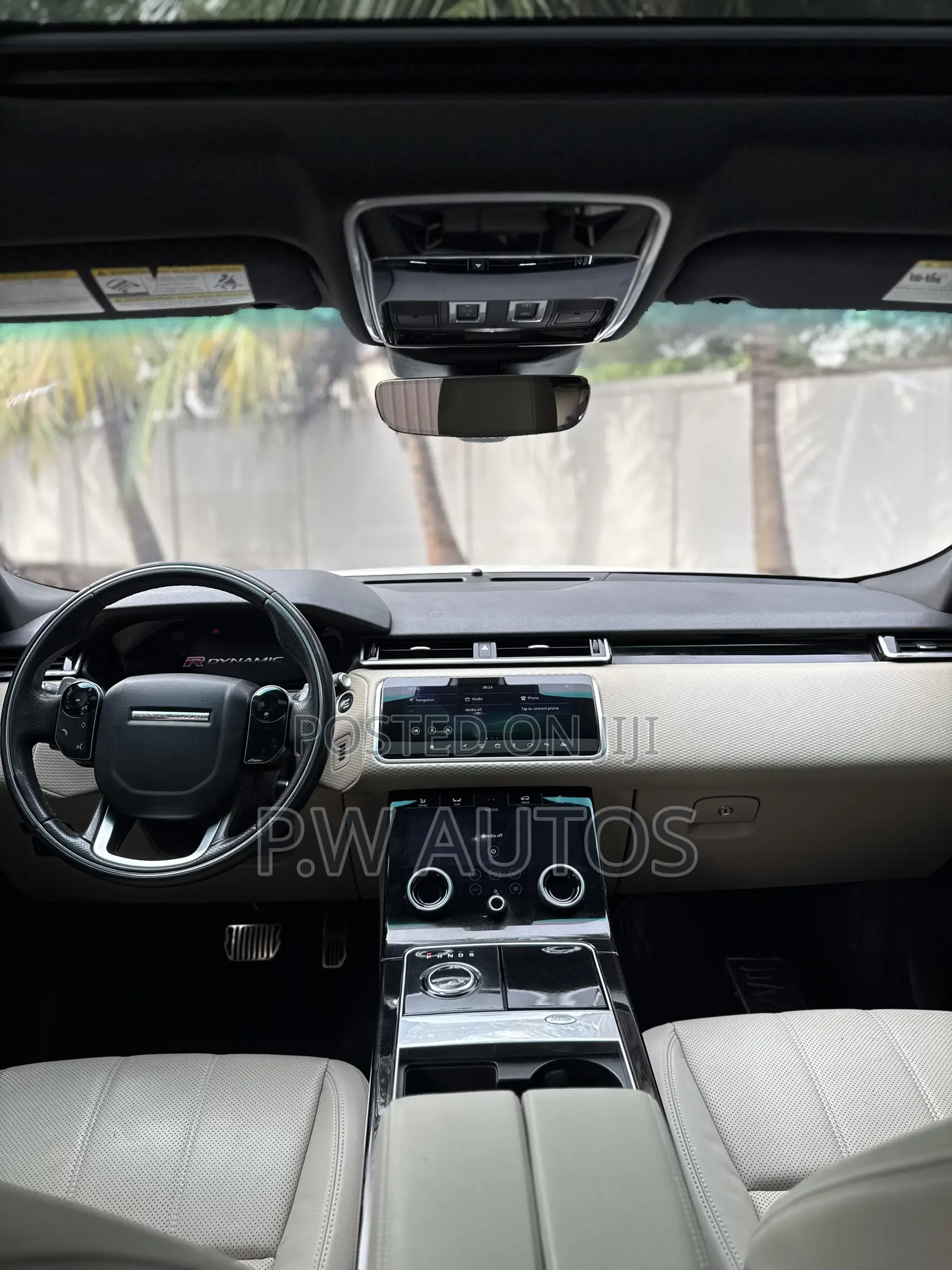 Land Rover Range Rover Velar R-Dynamic HSE 2021 White