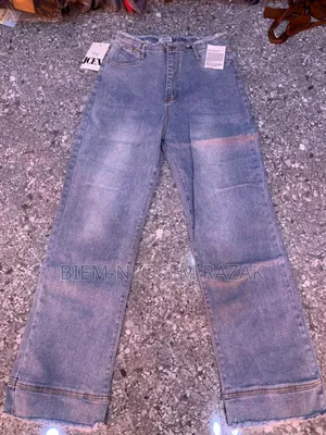 Topmost Quality Ladies Casual Baggy Jeans Available in Stock