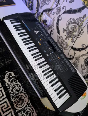 Roland E16 Keyboard